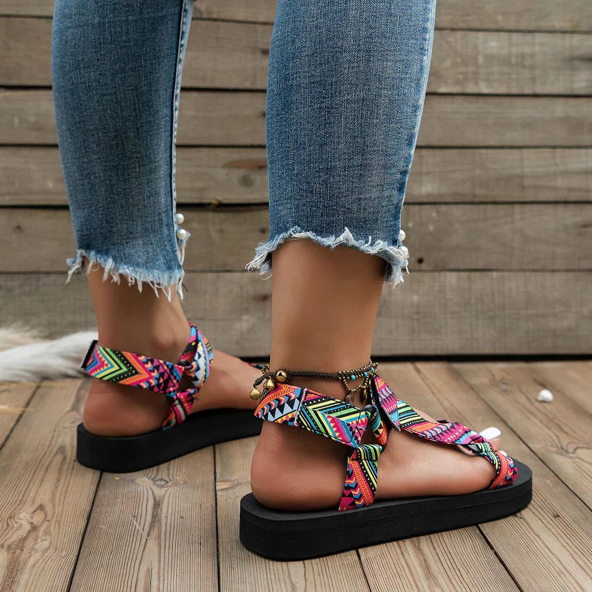 Orthopedic Fashionable and comfortable Sandals