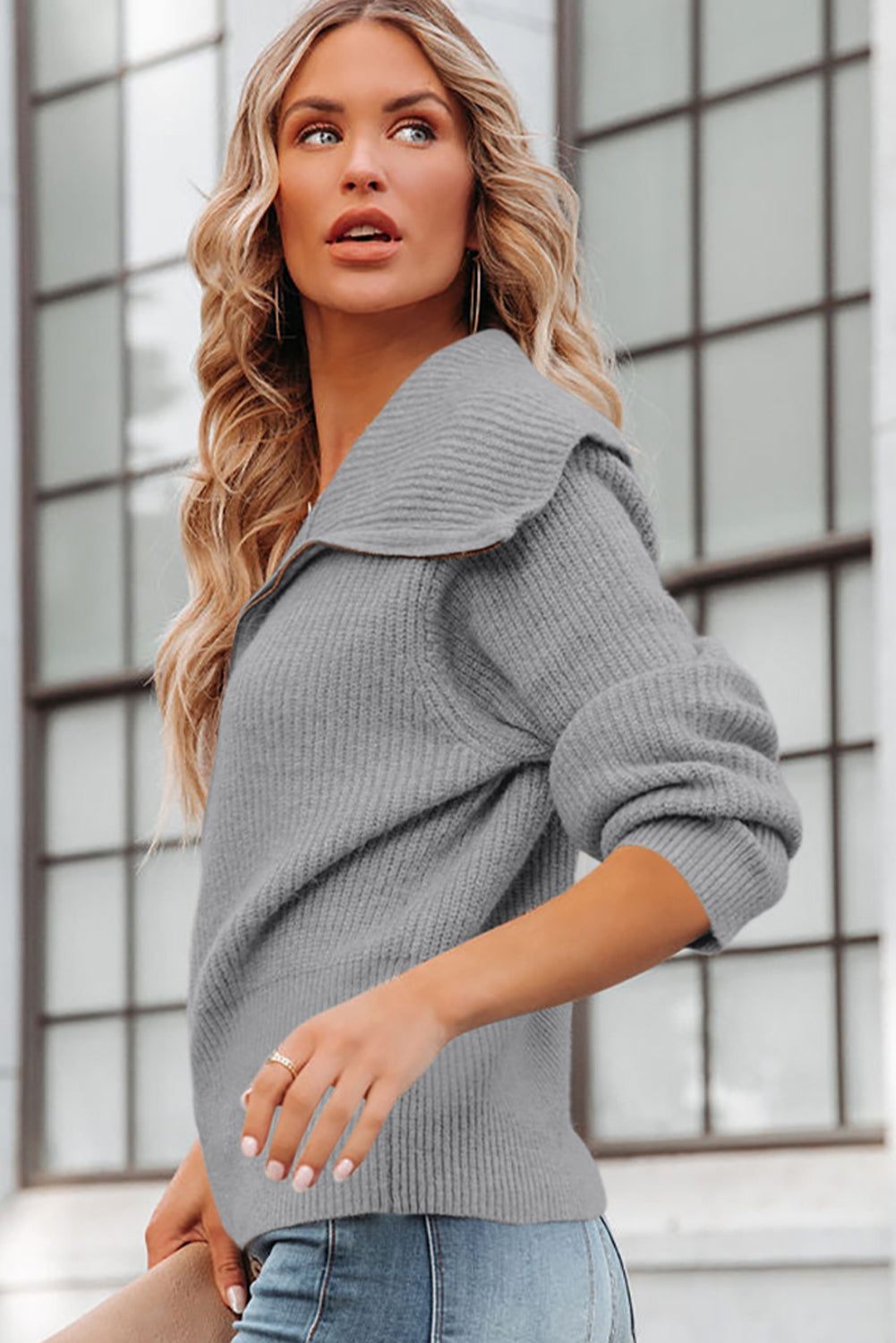 Cozy Zip Front Cardigan with Full Sleeves
