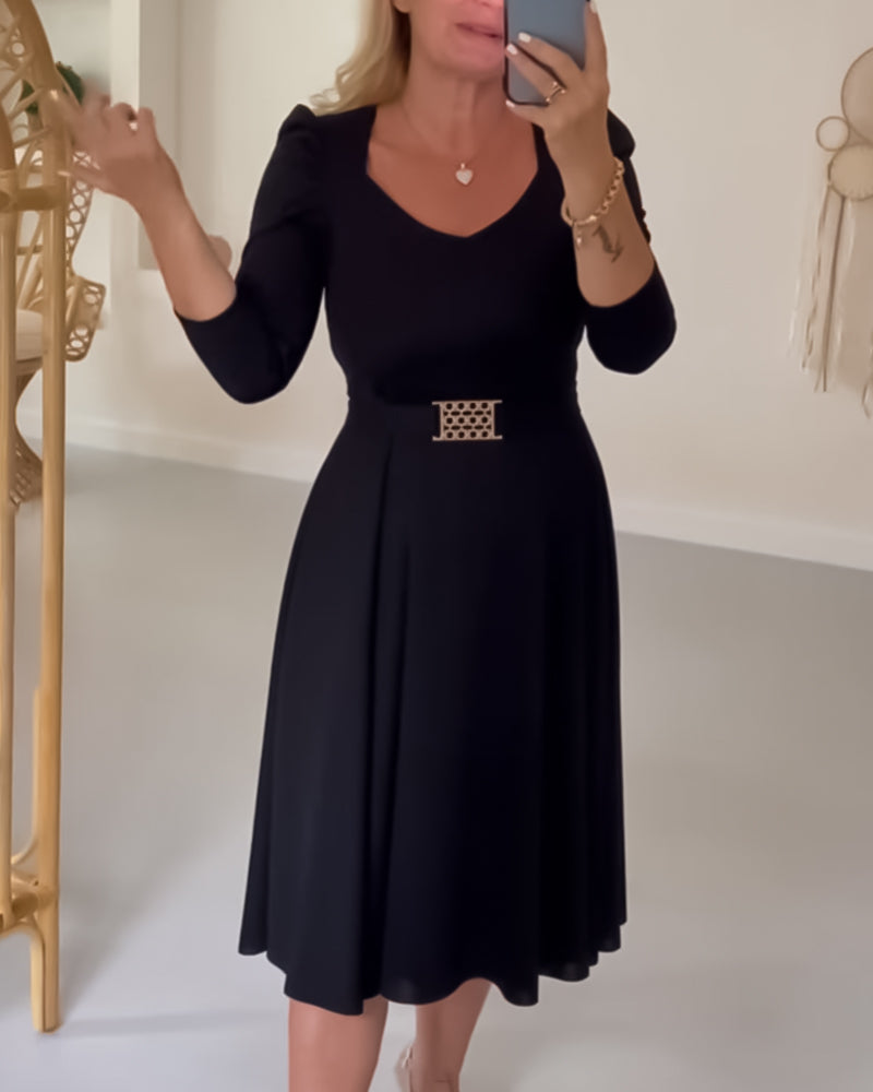 Solid color waist dress