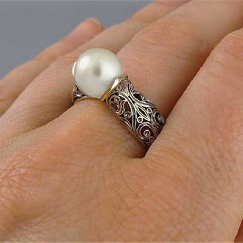 Trendy Gold-Plated Pearl Ring Women VIP