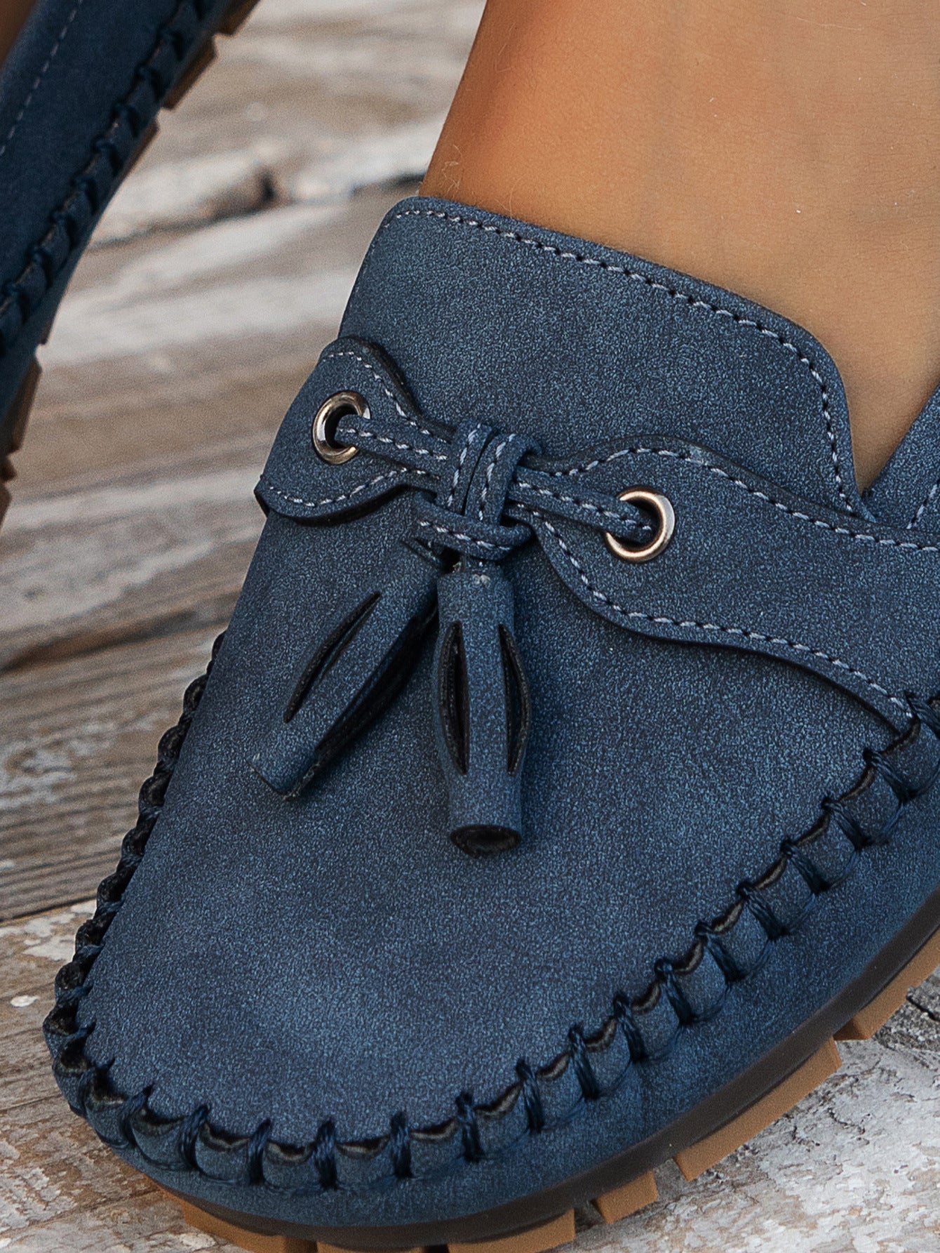 Plush Soft Moccasins for Relaxed Wear