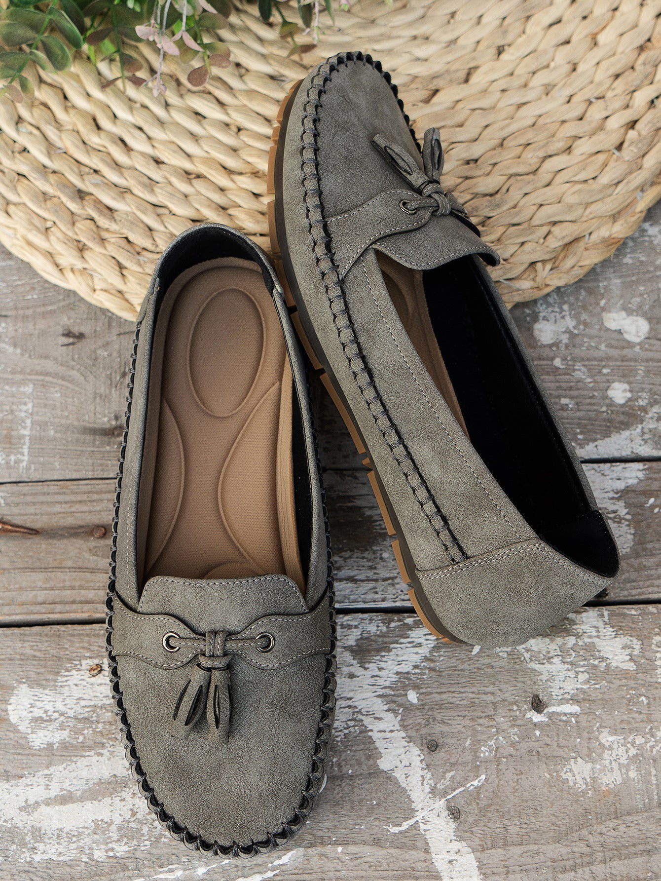 Plush Soft Moccasins for Relaxed Wear