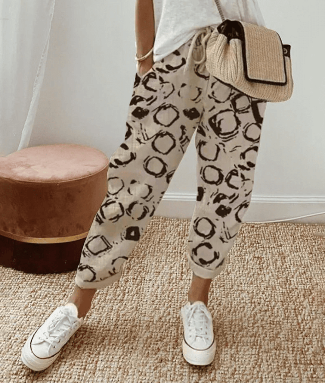 Classic Style Pants – Wrinkle-Resistant Wardrobe Staple for Minimalist Workwear and Travel Looks