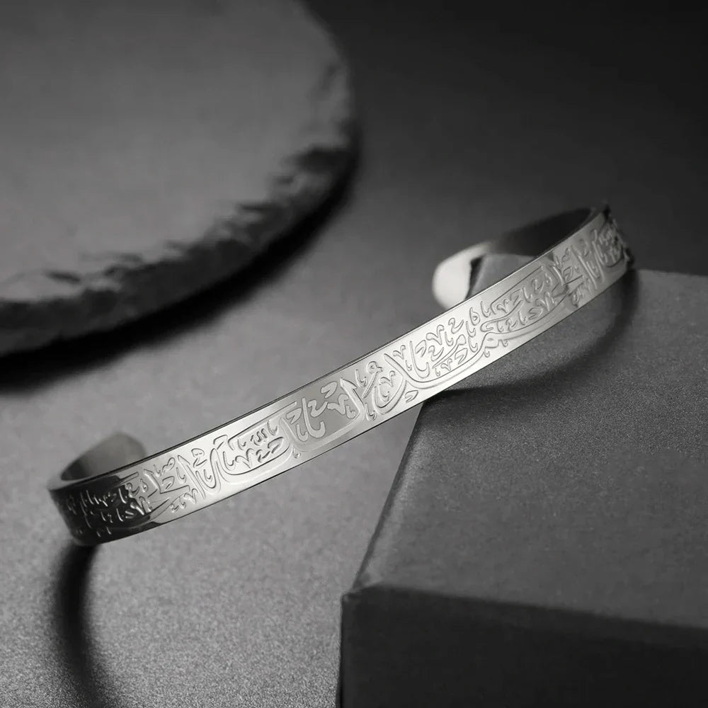 Elegant Wide Cuff Bracelet for Statement Style