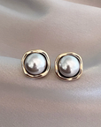 Elegant Earrings With Black Pearls